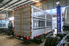 福田 欧马可X 122马力 3.83米排半仓栅式轻卡(气刹)(BJ5044CCY-4A)