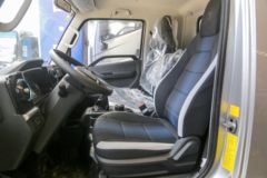 福田 欧马可X 122马力 3.83米排半仓栅式轻卡(气刹)(BJ5044CCY-4A)