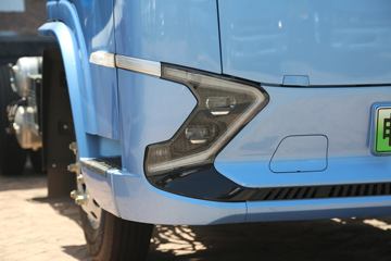 ���桤��EH Pro ��ɲ 4.18�׵��Ŵ��綯��դʽ�Ῠ ����131.98kWhͼƬ