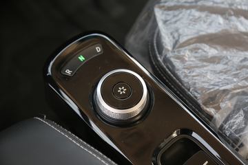 ���桤��EH Pro ��ɲ 4.18�׵��Ŵ��綯��դʽ�Ῠ ����131.98kWhͼƬ