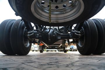 ���桤��EH Pro ��ɲ 4.18�׵��Ŵ��綯��դʽ�Ῠ ����131.98kWhͼƬ