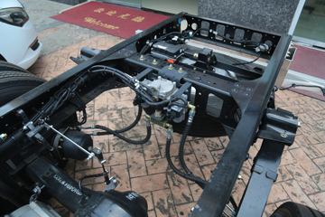 ���桤��EH Pro ��ɲ 4.18�׵��Ŵ��綯��դʽ�Ῠ ����131.98kWhͼƬ