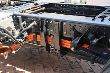 ���桤��EH Pro ��ɲ 4.18�׵��Ŵ��綯��դʽ�Ῠ ����131.98kWhͼƬ