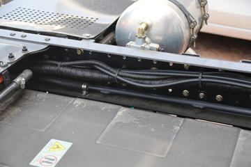 ���桤��EH Pro ��ɲ 4.18�׵��Ŵ��綯��դʽ�Ῠ ����131.98kWhͼƬ