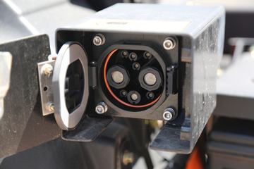 ���桤��EH Pro ��ɲ 4.18�׵��Ŵ��綯��դʽ�Ῠ ����131.98kWhͼƬ