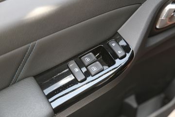 ���� ŷ����X 140���� 3.37���Ű���ʽ�Ῠ(��ɲ)ͼƬ