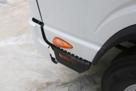 骏铃S9&nbsp;载货车外观                                                图片