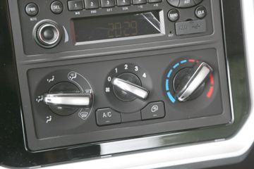 ��������S9 2.5L���� 170���� ��ʿ��8�� 3.85���Ű��դʽ�ῨͼƬ