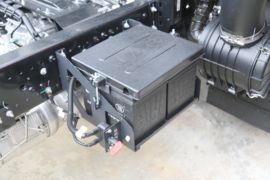 骏铃S9&nbsp;载货车底盘                                                图片