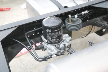 ��������S9 2.5L���� 170���� ��ʿ��8�� 3.85���Ű��դʽ�ῨͼƬ