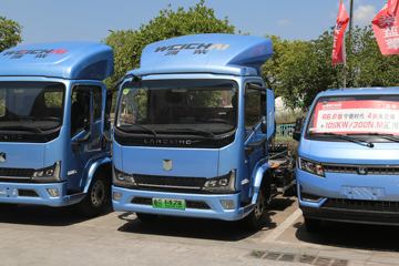 蓝擎·悦EH 气刹 4.18米单排纯电动栏板轻卡 弗迪131.98kWh