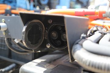 ���桤��EH 4.18�׵��Ų��ʽ��϶�����ʽ�Ῠ ����ʱ��15.45kWhͼƬ