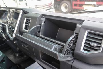 �����˶����� 2.5L���� 137���� ������6�� ��ɲ 4.18�׵��������ῨͼƬ