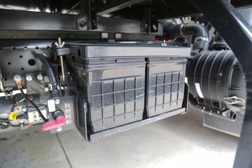 �����˶����� 2.5L���� 137���� ������6�� ��ɲ 4.18�׵��������ῨͼƬ