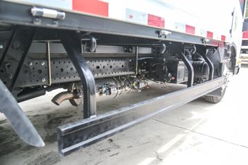 �����˶����� 2.5L���� 137���� ������6�� ��ɲ 4.18�׵��������ῨͼƬ