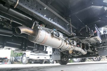 �����˶����� 2.5L���� 137���� ������6�� ��ɲ 4.18�׵��������ῨͼƬ