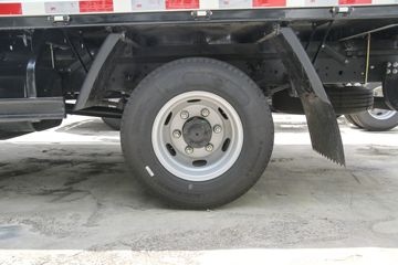 �����˶����� 2.5L���� 137���� ������6�� ��ɲ 4.18�׵��������ῨͼƬ