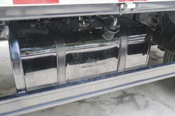 �����˶����� 2.5L���� 137���� ������6�� ��ɲ 4.18�׵��������ῨͼƬ