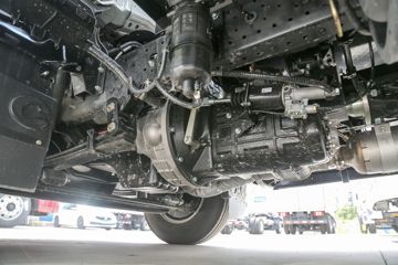 �����˶����� 2.5L���� 137���� ������6�� ��ɲ 4.18�׵��������ῨͼƬ