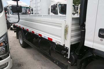 �����˶����� 2.5L���� 137���� ������6�� ��ɲ 4.18�׵��������ῨͼƬ