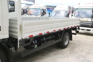 �����˶����� 2.5L���� 137���� ������6�� ��ɲ 4.18�׵��������ῨͼƬ