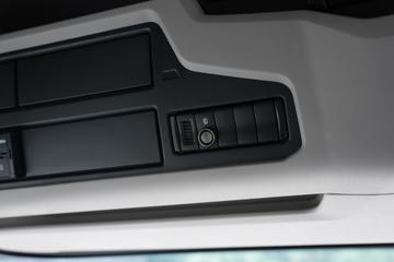 ˹������ Gϵ���ؿ� 460���� 4X2ǣ����(����)(�ͺ�G 460 4x2)ͼƬ