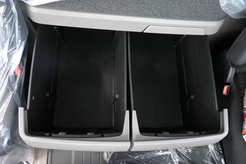 ˹������ ��Rϵ�� 500���� 6X2Rǣ����(�ͺ�R 500 6x2)ͼƬ