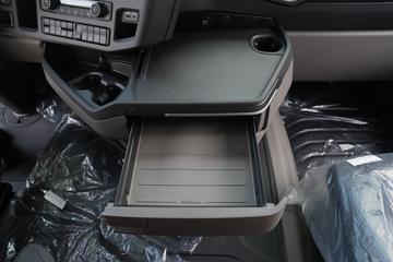 ˹������ ��Rϵ�� 500���� 6X2Rǣ����(�ͺ�R 500 6x2)ͼƬ