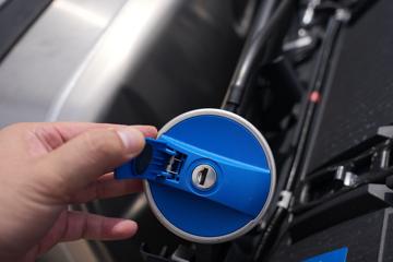 ˹������ ��Rϵ�� 500���� 6X2Rǣ����(�ͺ�R 500 6x2)ͼƬ