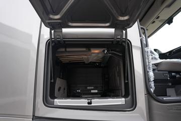 ˹������ Sϵ�� 560���� 6X2Rǣ����(�ͺ�S 560 6x2)ͼƬ