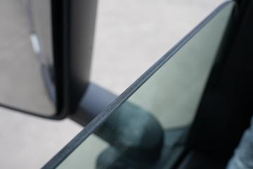 ˹������ Sϵ�� 560���� 6X2Rǣ����(�ͺ�S 560 6x2)ͼƬ