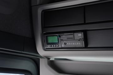 ˹������ Sϵ�� 560���� 6X2Rǣ����(�ͺ�S 560 6x2)ͼƬ