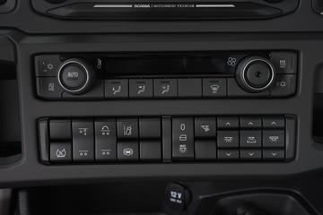 ˹������ Sϵ�� 560���� 6X2Rǣ����(�ͺ�S 560 6x2)ͼƬ
