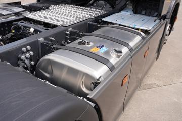˹������ Sϵ�� 560���� 6X2Rǣ����(�ͺ�S 560 6x2)ͼƬ