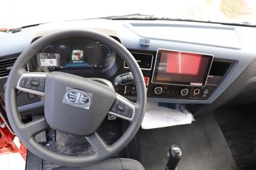 һ����� J6G �캽�� 320���� 4X2 9.7����ʽ�ػ���(CA5181XXYP62K1L5E6)ͼƬ