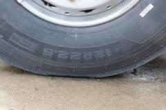 一汽解放 J6V 精英版 350马力 6X2 9.65米栏板载货车(一汽解放12档)(CA1250P66K1L6T3E6)