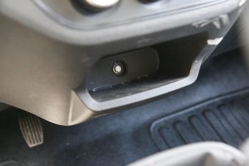 Ծ�� ����S80 95���� 3.22���Ű��դʽС��(����)(SH5043CCYPEDBNZ)ͼƬ