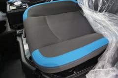 瑞驰 ES50 标准版-先锋型I 2.1T 6/7座 4.5米纯电动多用途乘用车38.64kWh