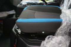 瑞驰 ES50 标准版-先锋型I 2.1T 6/7座 4.5米纯电动多用途乘用车38.64kWh