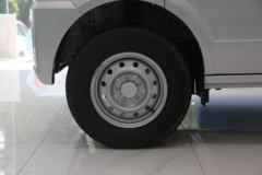 瑞驰 ES50 标准版-先锋型I 2.1T 6/7座 4.5米纯电动多用途乘用车38.64kWh