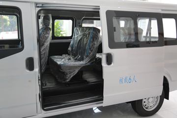 瑞驰 ES50 标准版-先锋型I 2.1T 6/7座 4.5米纯电动多用途乘用车38.64kWh图片