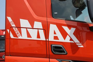 �й����� HOWO MAX 290���� 4X2 6.83��AMT�Զ�����س�ͼƬ