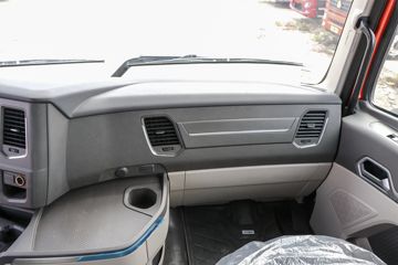 �й����� HOWO MAX 290���� 4X2 6.83��AMT�Զ�����س�ͼƬ