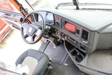 �й����� HOWO MAX 290���� 4X2 6.83��AMT�Զ�����س�ͼƬ