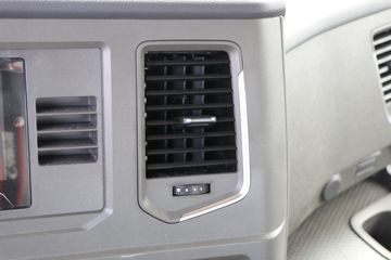 �й����� HOWO MAX 290���� 4X2 6.83��AMT�Զ�����س�ͼƬ