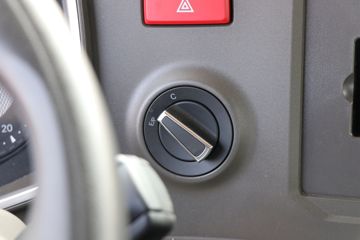 �й����� HOWO MAX 290���� 4X2 6.83��AMT�Զ�����س�ͼƬ