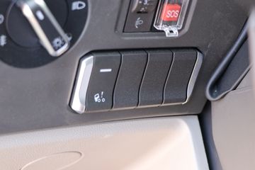 �й����� HOWO MAX 290���� 4X2 6.83��AMT�Զ�����س�ͼƬ