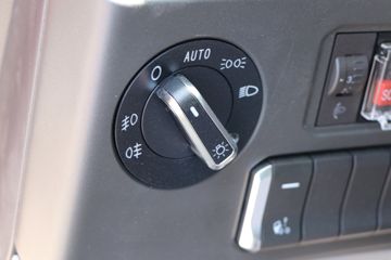 �й����� HOWO MAX 290���� 4X2 6.83��AMT�Զ�����س�ͼƬ