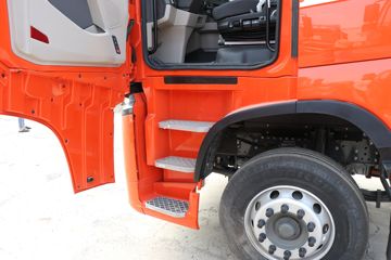 �й����� HOWO MAX 290���� 4X2 6.83��AMT�Զ�����س�ͼƬ