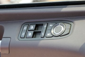 �й����� HOWO MAX 290���� 4X2 6.83��AMT�Զ�����س�ͼƬ